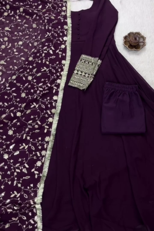 Women Embroidered Anarkali Kurta Set with Dupatta