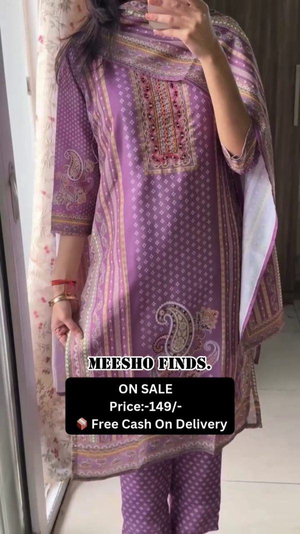 Women Floral Print Straight Kurta Set