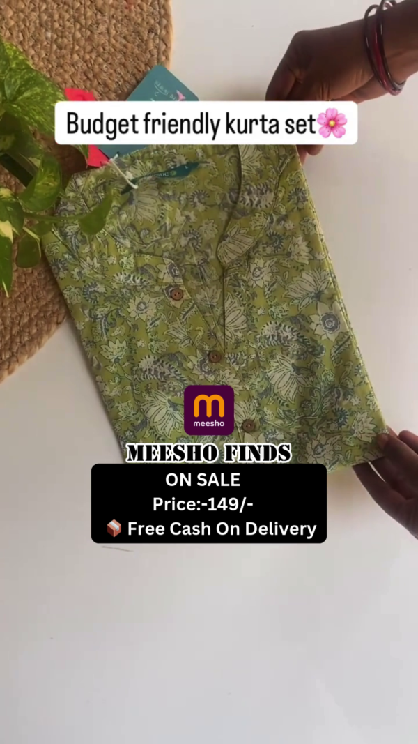 Lime Green Floral Printed Spread Collar Pure Cotton Casual Tunic With Trousers