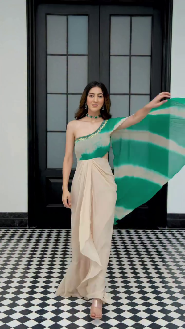 Noor Leheriya Long Gown