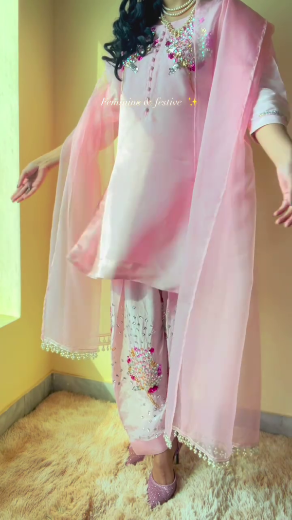 Women Embroidered Straight Kurta Set