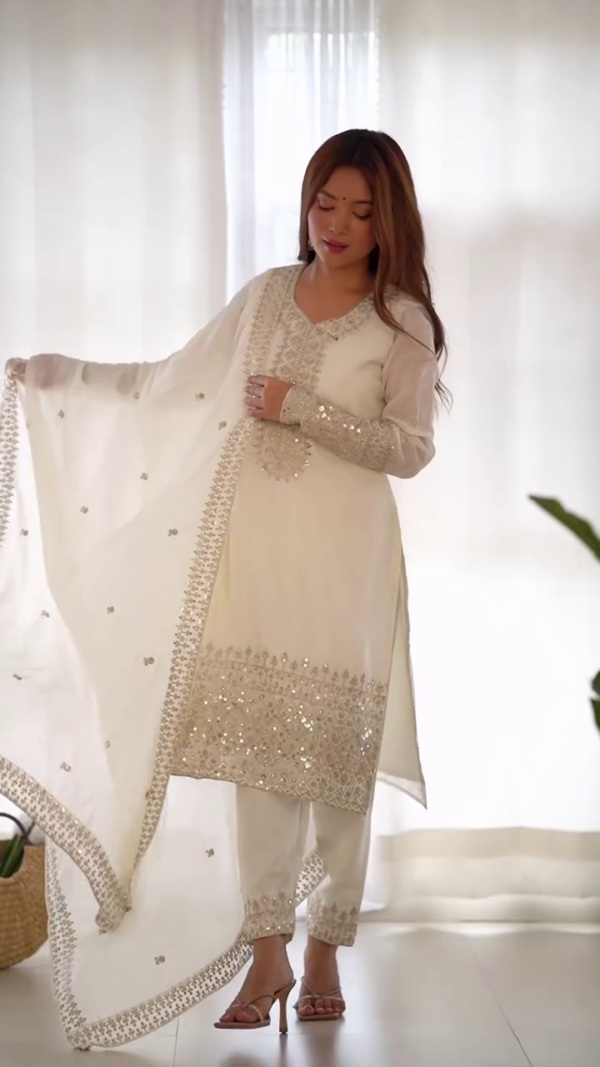 Floral Yoke Design Regular Sequinned Pure Cotton Kurta With Sharara & Dupatta