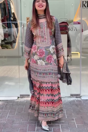 wear printed full set kurti with Dupatta & Palazzos